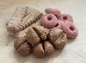 Mr-Wilsons-Probierpaket-Hundekekse-ohne-Fleisch-vegetarisch