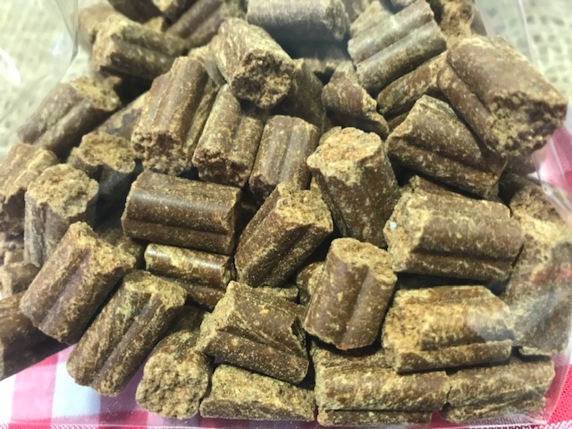 Bild 1 von Mr. Wilson's beefis ( beef meat pieces ) dog bakery  / (weight) 400g